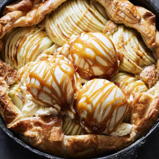 Puff Pastry Apple Galette