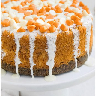 Pumpkin Cheesecake with Gingersnap Crust