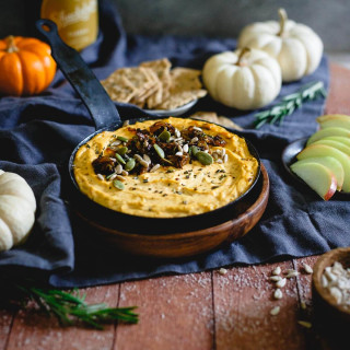 Pumpkin Goat Cheese Dip with Caramelized Onions
