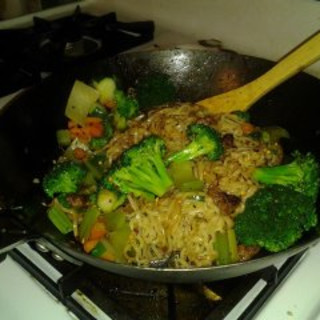 Quick and Easy Pork Lo Mein
