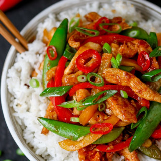Quick Chicken Stir Fry (without the shop-bought stir fry sauce!)