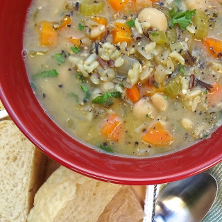 Quick One-Pot Veggie and Wild Rice Soup