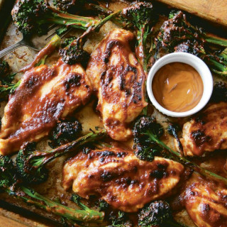 Quick Chicken  and  Baby Broccoli with Spicy Peanut Sauce