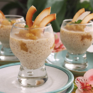 Quinoa Pudding with Coconut and Pineapple