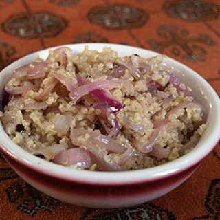 Quinoa with Carmelized Onions