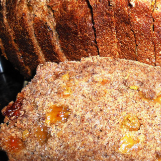 Raisin cinnamon bread maker bread