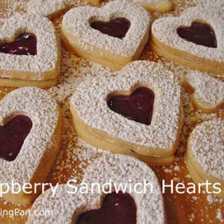 Raspberry Sandwich Hearts