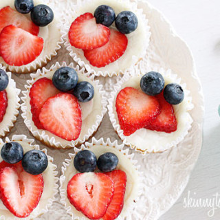 Red, White and Blueberry Cheesecake Cupcakes