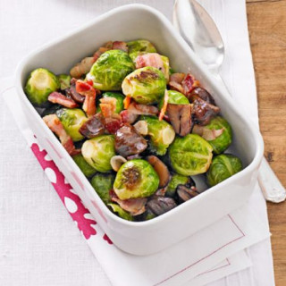 Roasted Brussels sprouts with bacon and chestnuts