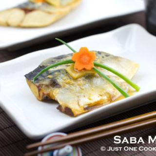 Saba Misoni (Simmered Mackerel in Miso Sauce)
