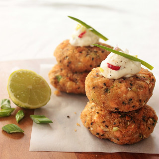 Salmon Cakes with Spicy Lime Yogurt Dip