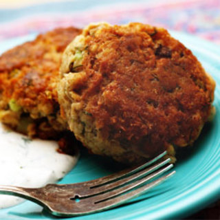 Salmon Cakes/Sliders