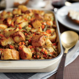 Sausage-and-Bread Stuffing