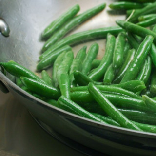 Sauteed Green Beans with Garlic & Herbs