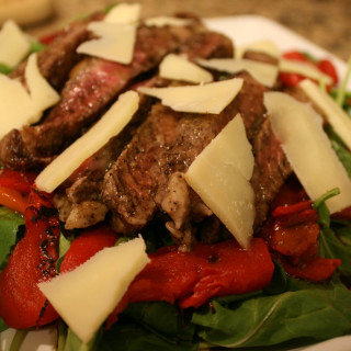 Seared Rib-eye Steak with Arugula-roasted Pepper Salad