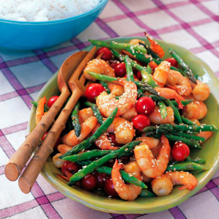Sesame Shrimp and Asparagus Stir-Fry