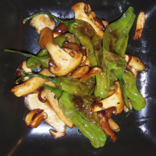 Shishito Pepper with mushrooms