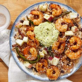 Shrimp &amp; Black Bean Burrito Bowl with Creamy Guacamole &amp; Nectarine 