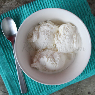 Simple Homemade Vanilla Ice Cream
