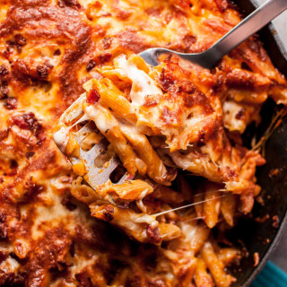 Skillet Baked Cheesy Bacon Penne