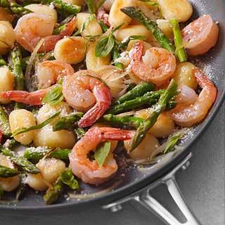 Skillet Gnocchi with Shrimp &amp; Asparagus