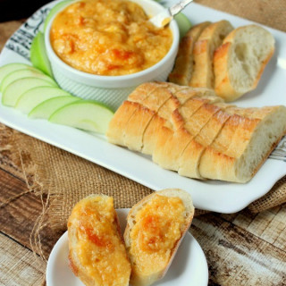 Slow Cooker Apricot Brie Dip