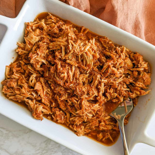 Slow Cooker Chicken Tinga &#8226; The Candid Cooks
