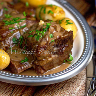 Slow Cooker Cream and Ale Short Ribs