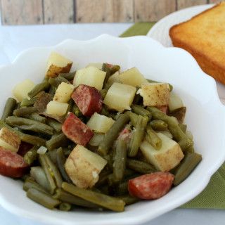 Slow Cooker Recipe ~ Green Beans, Sausage and Potato Dinner
