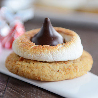 S’Mores Hershey Kiss Blossom Cookies
