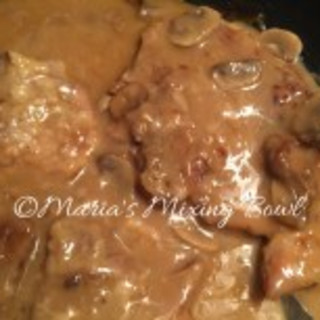 Smothered Pork Chops With Onions and Mushrooms