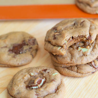 Soft-Baked Andes Mint Chocolate Chunk Cookies
