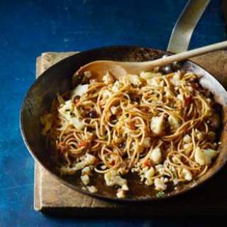 Spicy Cauliflower and Pancetta Spaghetti