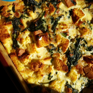 Spinach, Bacon and Gruyere Breakfast Strata