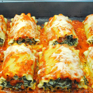 Spinach & Mushroom Lasagna Roll-ups