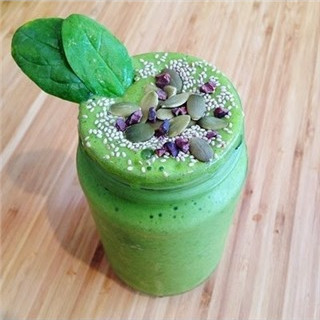 Spirulina Pumpkin Seed Smoothie with Cacao Nibs