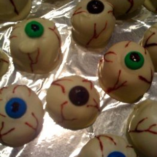 Spooky Halloween Eyeballs