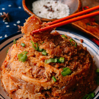 Steamed Pork with Rice Powder (Fen Zheng Rou - 粉蒸肉)