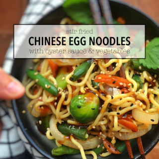 Stir Fried Chinese Egg Noodles with Oyster Sauce and Vegetables