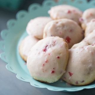 Strawberry Ricotta Cookies
