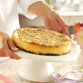 Streusel-Topped Apple Cheesecake Recipe