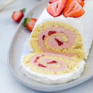 Summer Strawberry Roll Cake