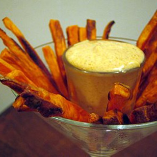 Sweet Potato Fries with Curried Mayonnaise Dip