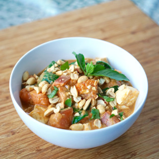 Sweet Potato Peanut Curry with Spinach & Tofu