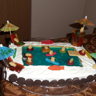 Swimming pool cake