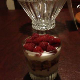 Tangy Chease Cake Parfait (with out chese)
