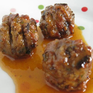 Tender and Flavorful Best and Easy Beef Meatballs are Ready in Minutes