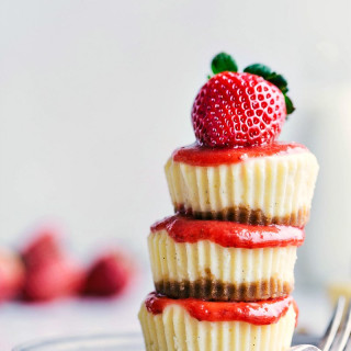 The Best Mini Vanilla Cheesecakes with Strawberry Sauce