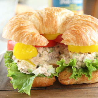 The Best Tuna Fish Salad Sandwich