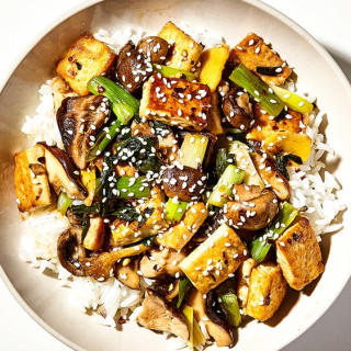 Tofu and Mushroom Stir-Fry